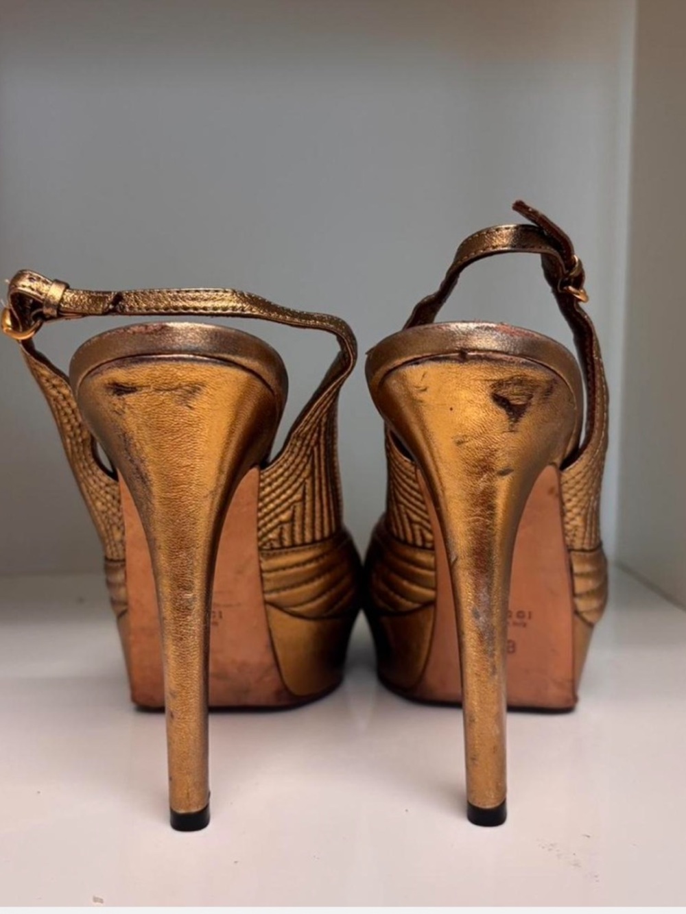 Gucci Gold Metallic Platform Slingback Pump #196 - Picture 5 of 7